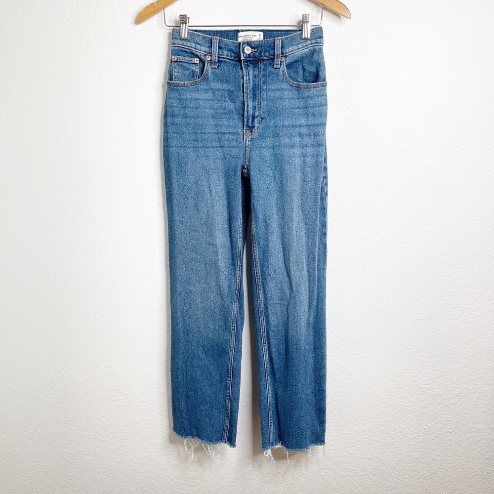 Abercrombie & Fitch The 90s Straight Ultra High Rise Jeans Blue Size 25 0R